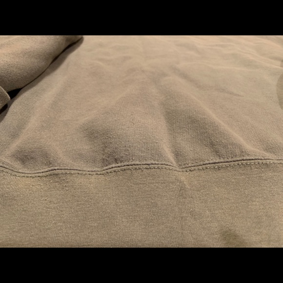 MEN’S FOOTBALL THEMED SWEATSHIRT. - Picture 15 of 16